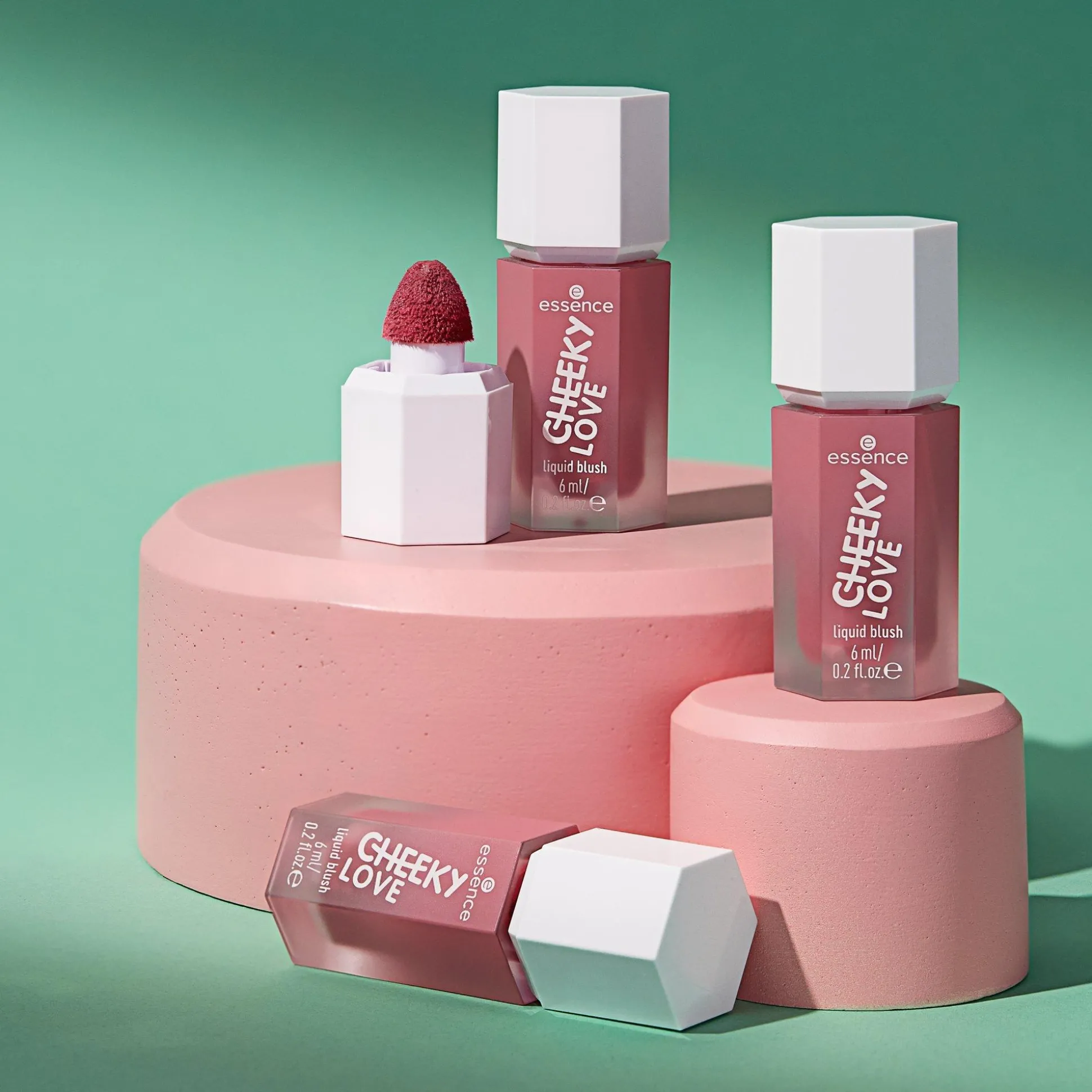 essence Blush liquido CHEEKY LOVE Hot