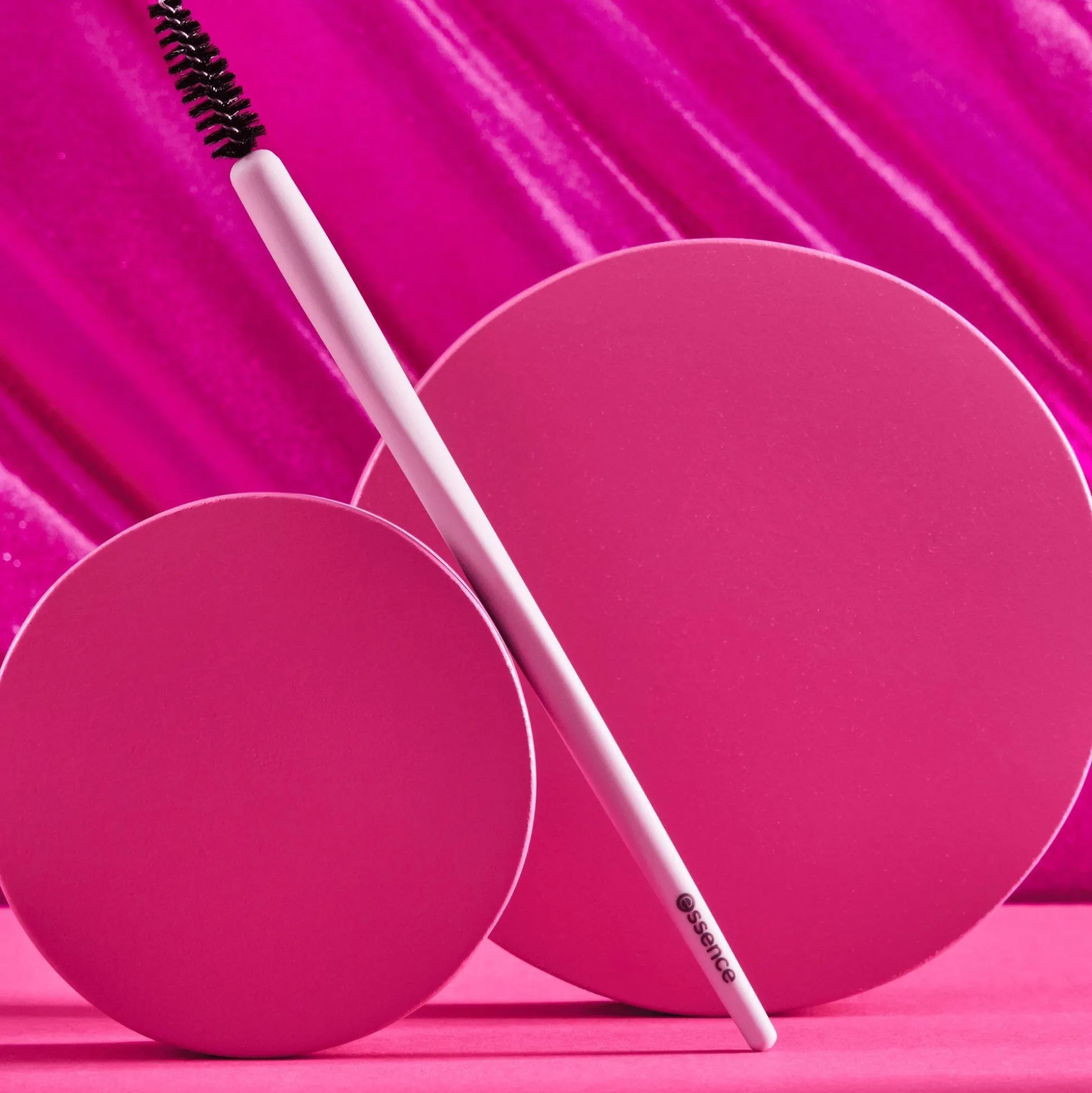 essence Brow Spoolie Cheap