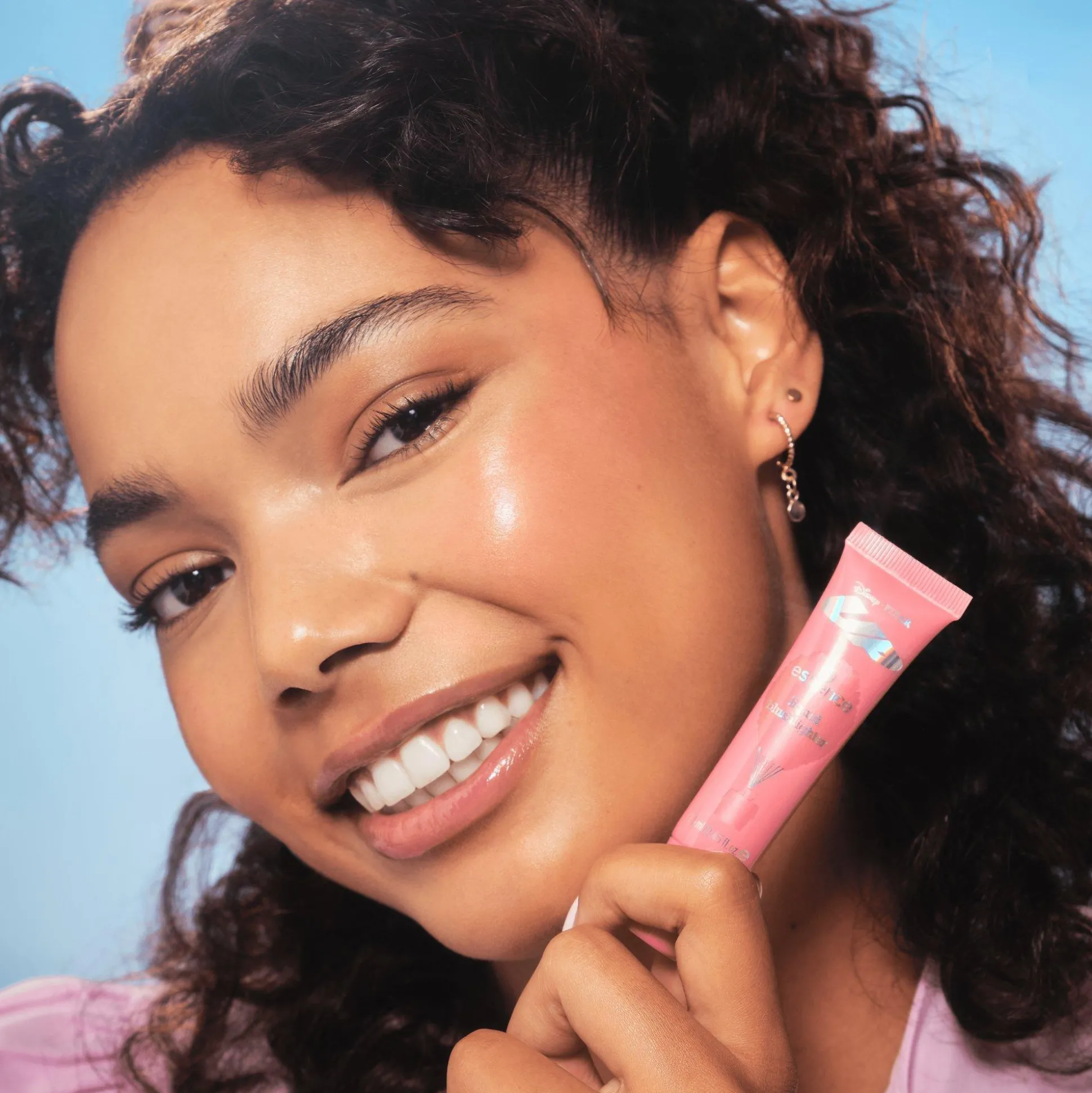 essence Disney Pixar Up blushlighter liquido 01 - Dusk in paradise Shop