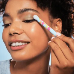 essence Disney Pixar Up pennello per ombretto Cheap