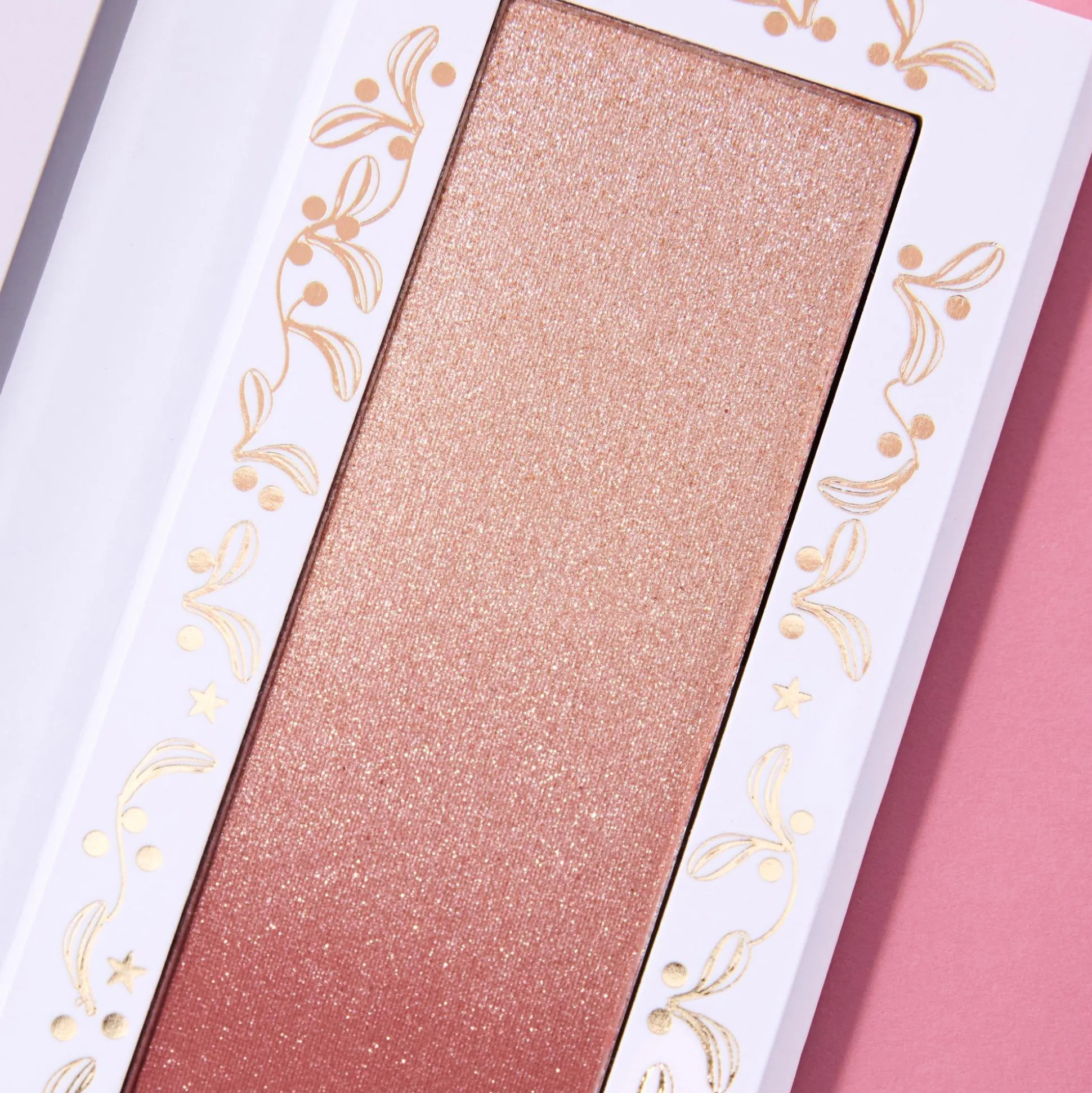 essence duo di illuminante & blush xmas KiSSES Best