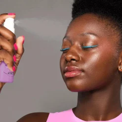 essence keep it perfect! spray viso fissante idratante Sale