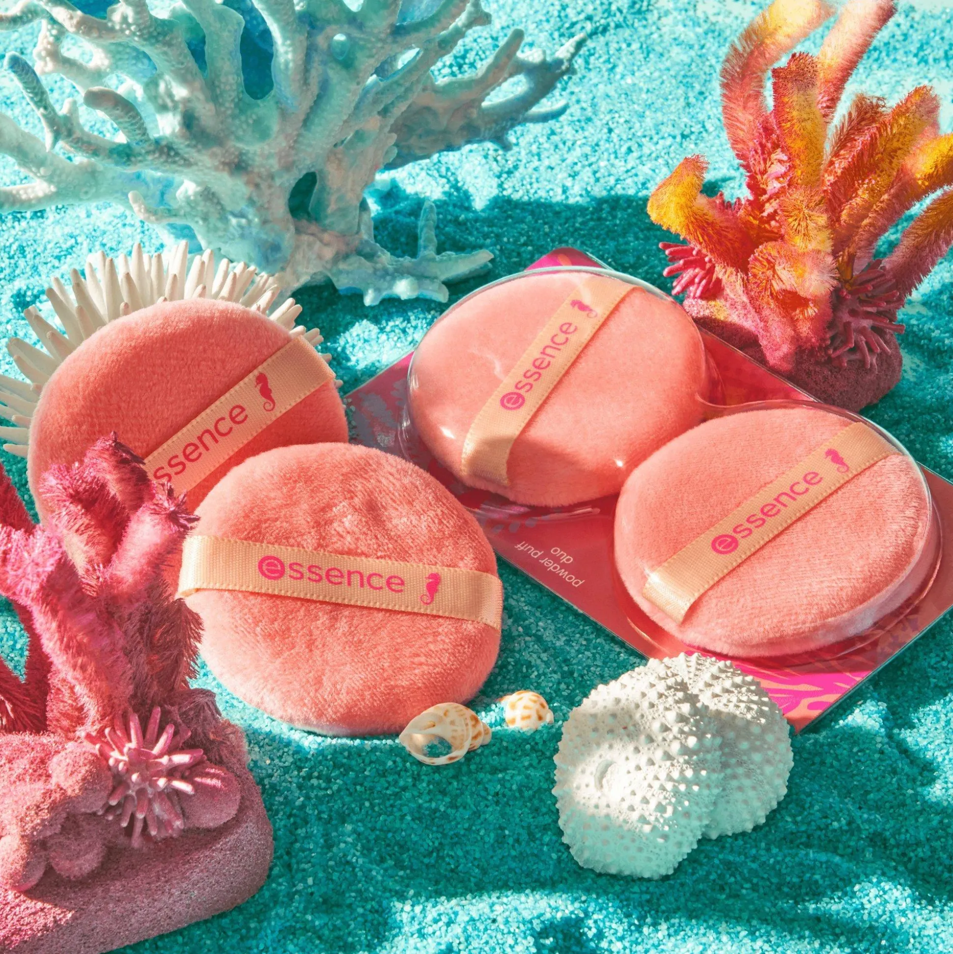 essence live LIFE in CORAL duo di piumini da cipria Sale