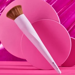 essence PENNELLO VISO MAKE UP BUFFER Fashion