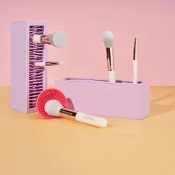 essence SET DI PULIZIA PER PENNELLI Fashion