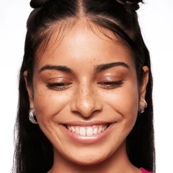 essence SKIN tint 50 - Clearance