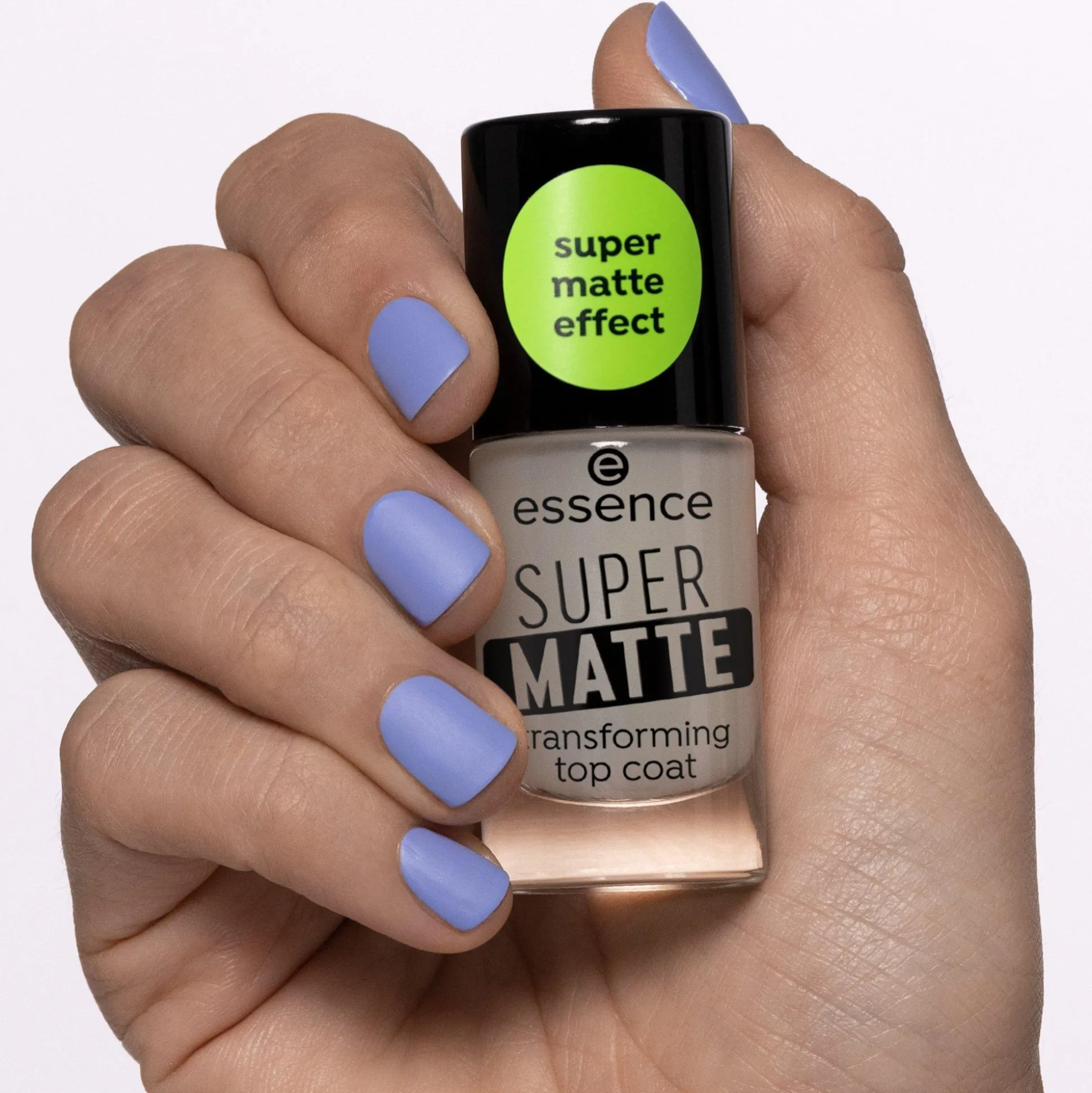 essence Top coat transforming SUPER OPACO New